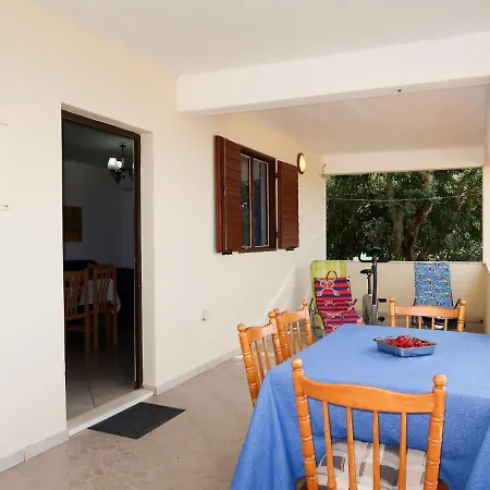 Jure By Interhome Prigradica