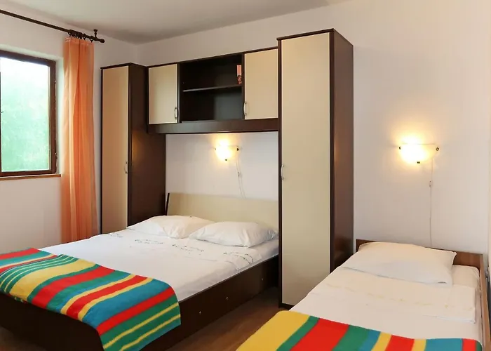 Apartament Jure By Interhome